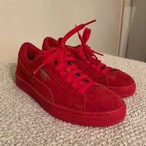 Red puma sneakers